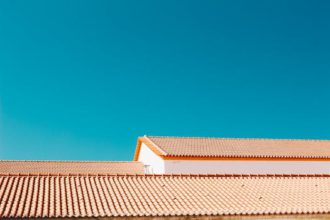 Important differences between ventilated and non-ventilated roofs: advantages and disadvantages